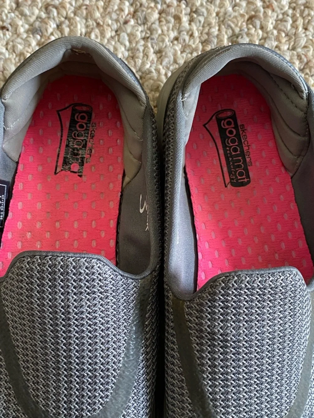 Skechers Go Walk 3 Slip-On Walking Sneakers in Gray with Pink Insole 8.5 - Picture 12 of 14